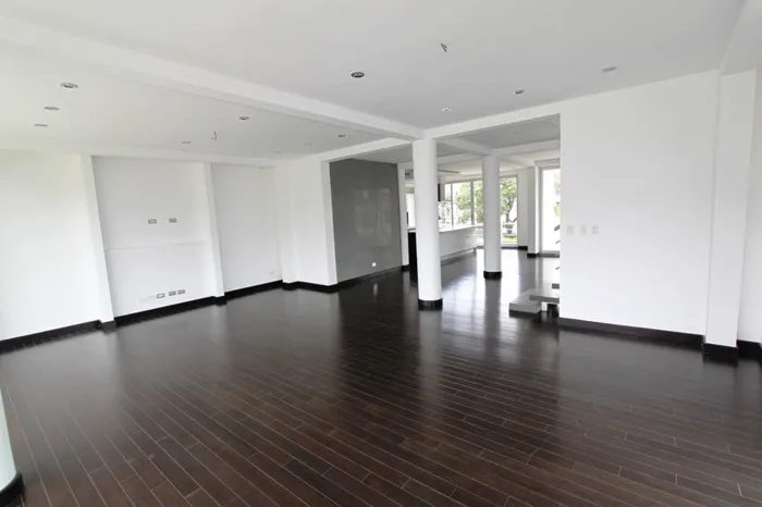 Preciosa casa Contemporanea en Escazu en San Rafael, Escazú, San José — $435,000 - Foto 2 de 11