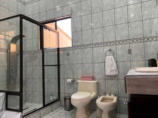 Venta de Casa en Sánchez de Curridabat. RAH 26-892 in Sánchez, Curridabat, San José — $385,000