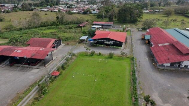 Gran Propiedad con Local comercial in Cariari, Pococí, Limón — $450,000