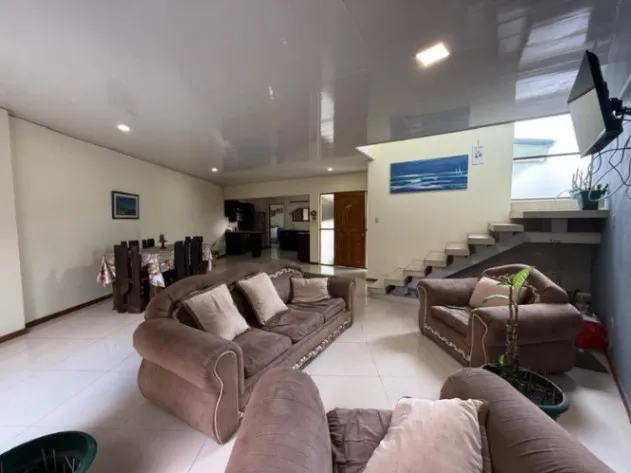HOUSE FOR SALE IN SAN PABLO DE HEREDIA in San Pablo, Heredia — ₡ 90 000 000 - Photo 3 of 12