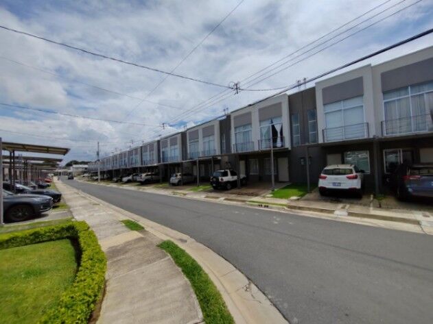 Venta de Casa en San Antonio de Alajuela. RAH 25-646  en San Antonio, Alajuela — ₡ 60 000 000