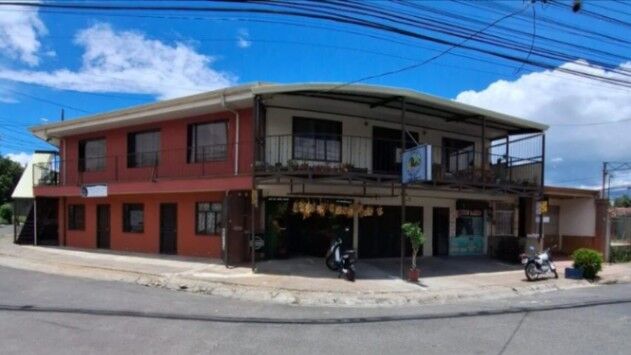 Venta de Local Comercial en Agua Caliente de Cartago.  in Aguacaliente, Cartago — ₡ 165 000 000