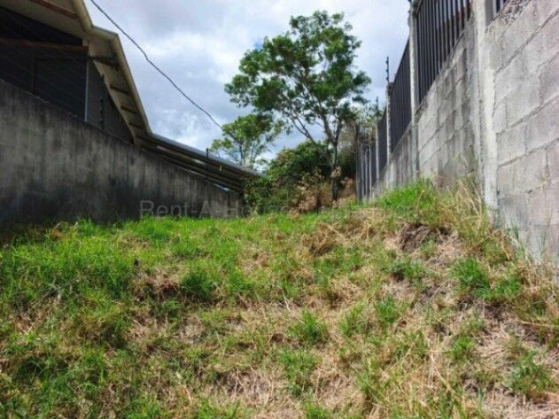 Venta de Lote en Carrizal de Escazú. OPORTUNIDAD DE INVERSIÓN en Escazú, San José — $360,000