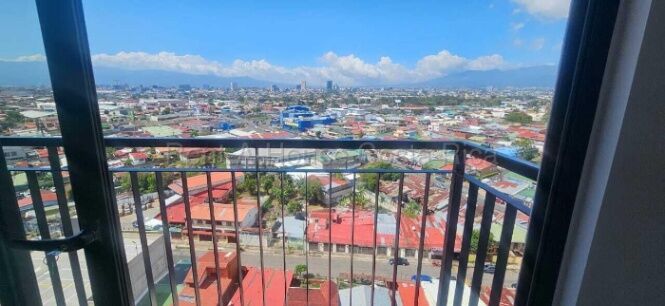 ALQUILER DE APARTAMENTO CON LINEA BLANCA EN SHY HOUSE.  en San Sebastián, San José — $1,200