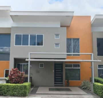 CityMax Vende Casa en Santa Ana  en Santa Ana, San José — $240,000