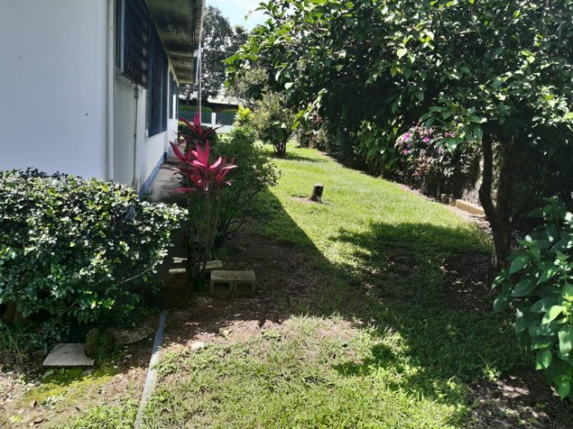 Lote con casa in Brasil, Santa Ana, San José — ₡ 450 000 000