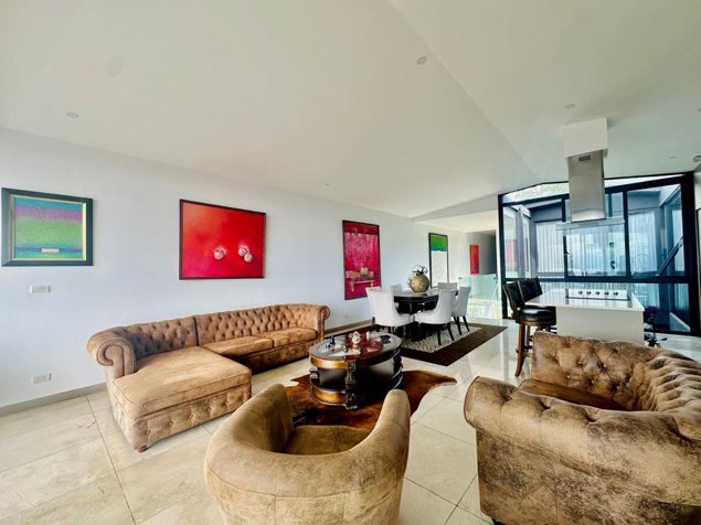 Venta de Casa en San Rafael de Escazú in San Rafael, Escazú, San José — $398,000