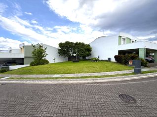 CASA EN VENTA | SAN PABLO, HEREDIA | AMPLIO JARDÍN PARA DISFRUTAR in Pará, Santo Domingo, Heredia — $279,000 - Photo 2 of 26