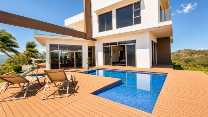 Casa ultramoderna con impresionantes vistas en residencial in Atenas, Alajuela — $1,950,000