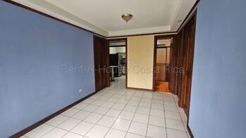 VENTA DE APARTAMENTO EN MARAVIA SAN VICENTE. EXCELENTE UBICACIÓN. in San Vicente, Moravia, San José — 42 000 000 ₡ - Photo 4 of 11