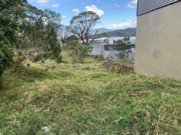 Venta de Lote en Escazú-San Antonio. RAH 26-1725 en San Antonio, Escazú, San José — ₡ 52 000 000