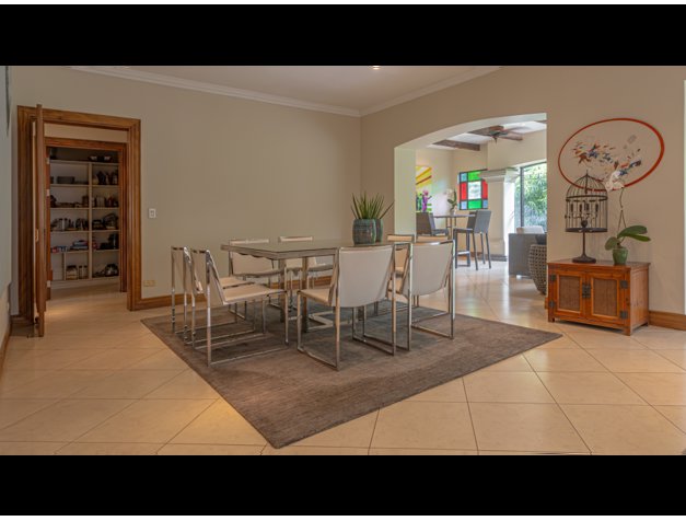 Bosques de Lindora, Santa Ana. Preciosa residencia de lujo en Pozos, Santa Ana, San José — $895,000