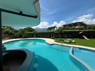 Alquiler de Casa en Pozos de Santa Ana. RAH 27-865 en Pozos, Santa Ana, San José — $1,500 - Foto 2 de 10