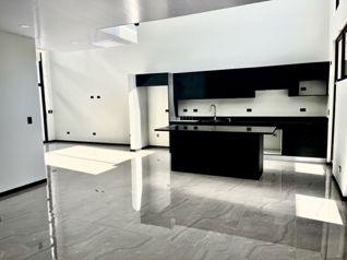 Casa Moderna en Condominio in San Juan, La Unión, Cartago — 150 000 000 ₡ - Photo 2 of 27