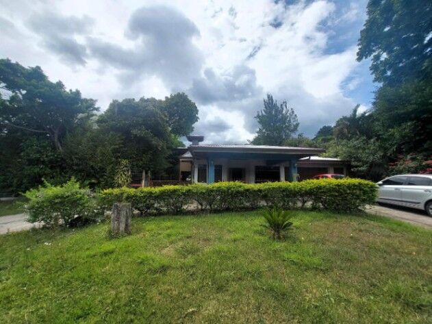 Se vende casa en San Rafael Heredia 25-1806 en Ángeles, San Rafael, Heredia — $412,000