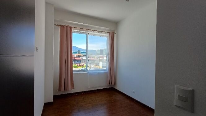 Venta de Apartamento de tres Habitaciones en Ulloa Heredia 26-466  in Ulloa, Heredia — $139,500