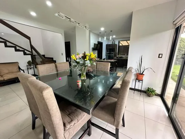Venta de Casa en CONDOMINIO FRANCOSTA ULLOA-Heredia. RAH 27-1017 in Ulloa, Heredia — $450,000 - Photo 3 of 10