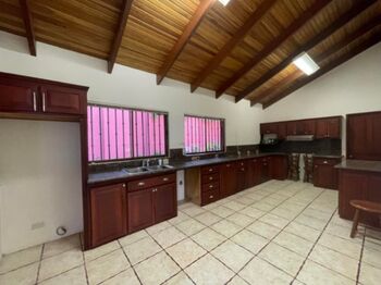 Venta de  Propiedad en la Montaña de San Antonio de Escazú. RAH 22-1461 en San Antonio, Escazú, San José — $550,000 - Foto 4 de 6