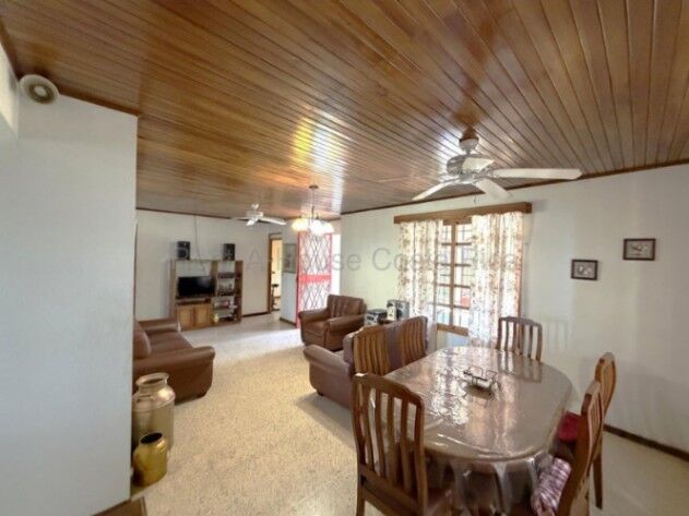 Venta de Casa + APTO en San Antonio de Alajuela. RAH 26-2157 en San Antonio, Alajuela — $225,000