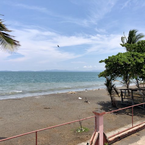 Vendo Hotel en Puntarenas Frente al Mar in Puntarenas — $2,600,000 - Photo 3 of 21