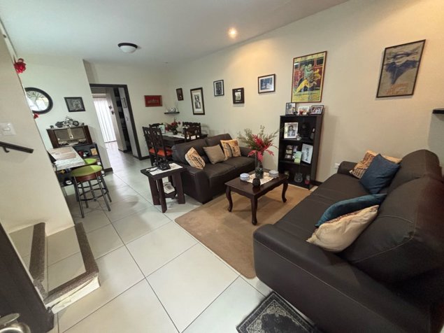 Vendo casa en Condominio La Floresta Concepción de Tres Ríos en Concepción, La Unión, Cartago — ₡ 130 000 000 - Foto 2 de 17