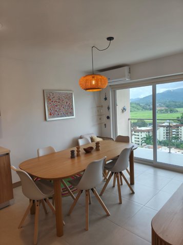 Condominio de Lujo Nuevo en el Piso 16, a Solo una Cuadra de la Playa de Jacó | Totalmente Amueblado in Jacó, Garabito, Puntarenas — $295,000 - Photo 3 of 14