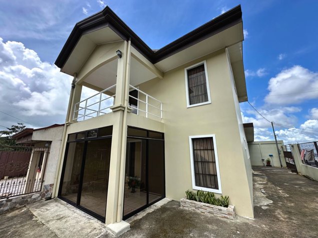 Residencia Moderna de 2 Plantas – Gamonales, Ciudad Quesada in Quesada, San Carlos, Alajuela — ₡ 89 000 000 - Photo 3 of 14