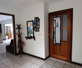 Venta de Casa en Moravia-San Vicente. RAH 27-116 in San Vicente, Moravia, San José — 145 000 000 ₡ - Photo 4 of 15