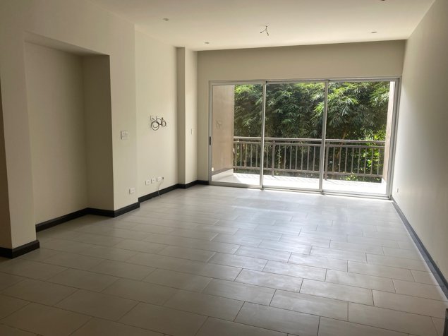 APARTAMENTO 2 HABITACIONES EN VENTA POR MULTICENTRO LA PACO ESCAZU in Escazú, San José — $310,000 - Photo 3 of 16