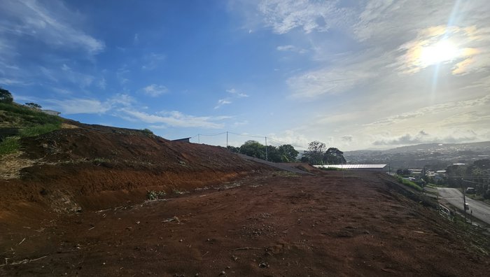 Venta de Lote con Preciosas Vistas a San Ramón Centro en San Isidro, San Ramón, Alajuela — ₡ 38 750 000 - Foto 2 de 7
