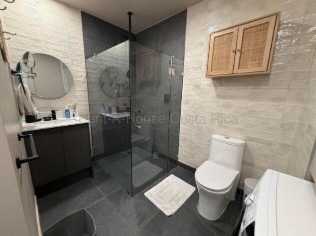 Alquiler de Apartamento Amueblado en Barrio Escalante -San José.  en Carmen, San José — $1,100