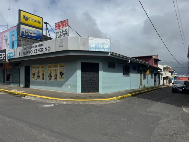 Land for sale with commercial business - Corner unit in downtown Ciudad Quesada in Quesada, San Carlos, Alajuela — ₡ 250 000 000 - Photo 2 of 5