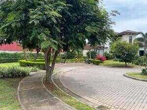 Venta de Hermoso Lote de Terreno en Santa Ana / Mls. 25-514 OFC JB in Uruca, Santa Ana, San José — $245,000 - Photo 5 of 10