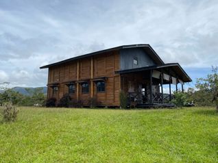 Casa Campestre / Autosuficiente en venta en Palo Verde de Cartago in San Isidro, El Guarco, Cartago — $250,000 - Photo 4 of 41