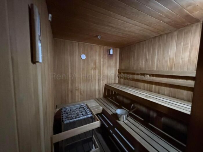 En Venta Apartamento Tipo Loft amueblado #26-2225 GS en Carmen, San José — $155,000