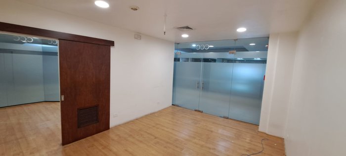 ALQUILER DE OFICINA, SAN JOSÉ, PASEO COLÓN en Hospital, San José — $2,539