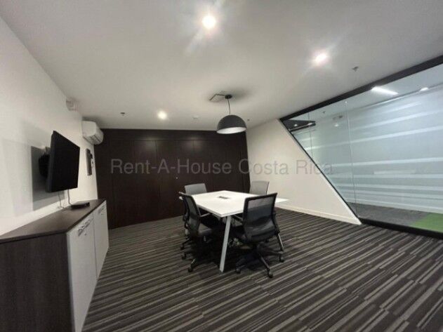 Venta de Apartamento en Escazú. RAH 26-1738 en Escazú, San José — $360,000