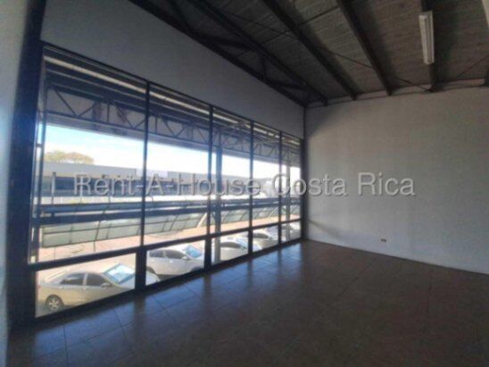 Alquiler de hermoso local comecial en San Francisco Heredia 26-1407 en San Francisco, Heredia — $1,620