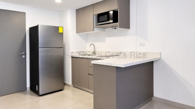 Venta de Apartamento en TORRE IFRESES-Granadilla de Curridabat. RAH 27-175 in Granadilla, Curridabat, San José — $108,000