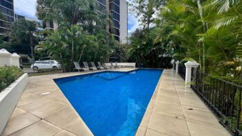 Amplio Apartamento en Venta en San Rafael, Escazú. RAH 25-934 en San Rafael, Escazú, San José — $315,000 - Foto 5 de 6