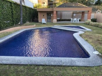 Venta de Casa Amplia y Versátil en Bello Horizonte, Escazú / Mls. 25-1165 OFC JB en San Rafael, Escazú, San José — $265,000 - Foto 4 de 18