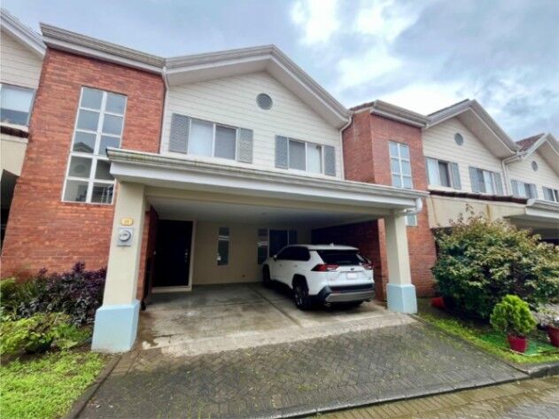VENDO CASA EN SAN ANTONIO-ESCAZÚ. in San Antonio, Escazú, San José — $230,000