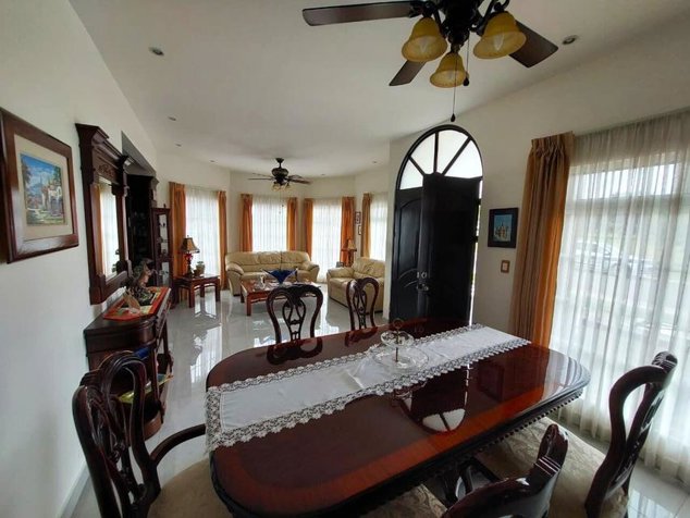 CASA EN VENTA EN GUÀCIMA ALAJUELA in Guácima, Alajuela — $430,000 - Photo 3 of 14