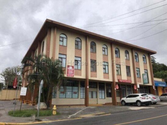 Se alquila apartamento en Escazú Centro 27-2 in Escazú, San José — $955