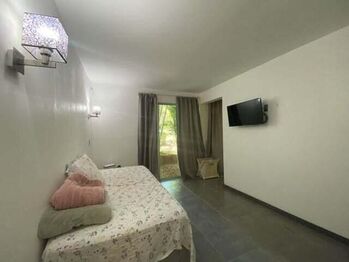 Encantador apartamento para inversión o casa propia. in Piedades, Santa Ana, San José — $169,000 - Photo 5 of 14
