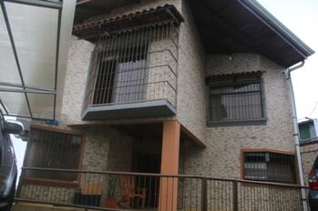 Se vende espaciosa casa con patio en San Josecito de Heredia 25-203 en San Josecito, San Rafael, Heredia — 235 000 000 ₡ - Foto 4 de 19