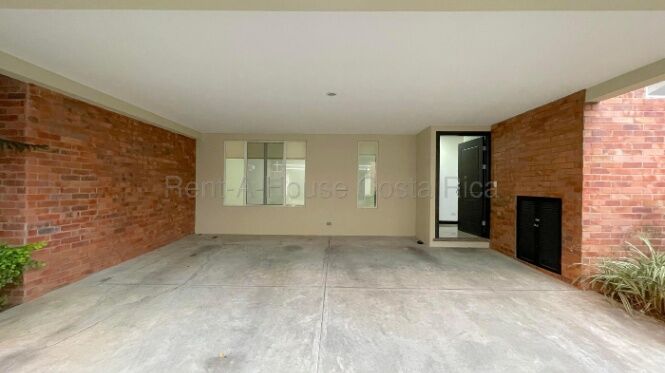 Venta de casa en San Antonio Escazú in San Antonio, Escazú, San José — $230,000