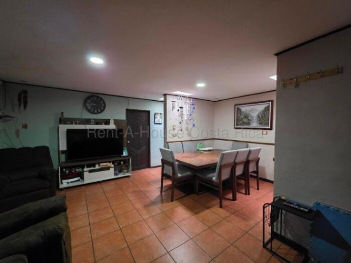 Venta de Casa+Apto en Calle Blancos-Goicoechea. RAH 26-1508 en Calle Blancos, Goicoechea, San José — ₡ 98 500 000
