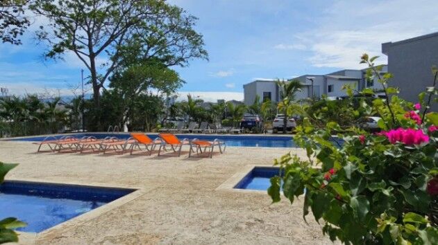 MLS-25-1662 LS ALQUILER CASA GUACIMA ALAJUELA  en Guácima, Alajuela — $1,300
