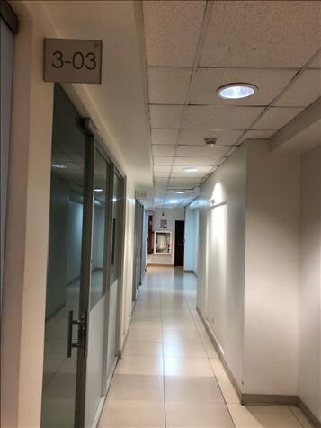 ALQUILER DE OFICINA, SAN JOSÉ, ESCAZU, DISTRITO 4 en Escazú, San José — $1,024